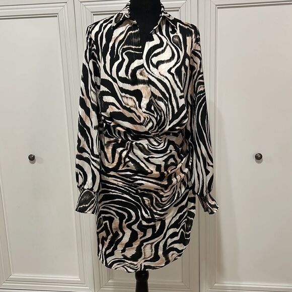 Anthropologie Wrap Dress Black and White Zebra Print size 16w NWT - Picture 5 of 8